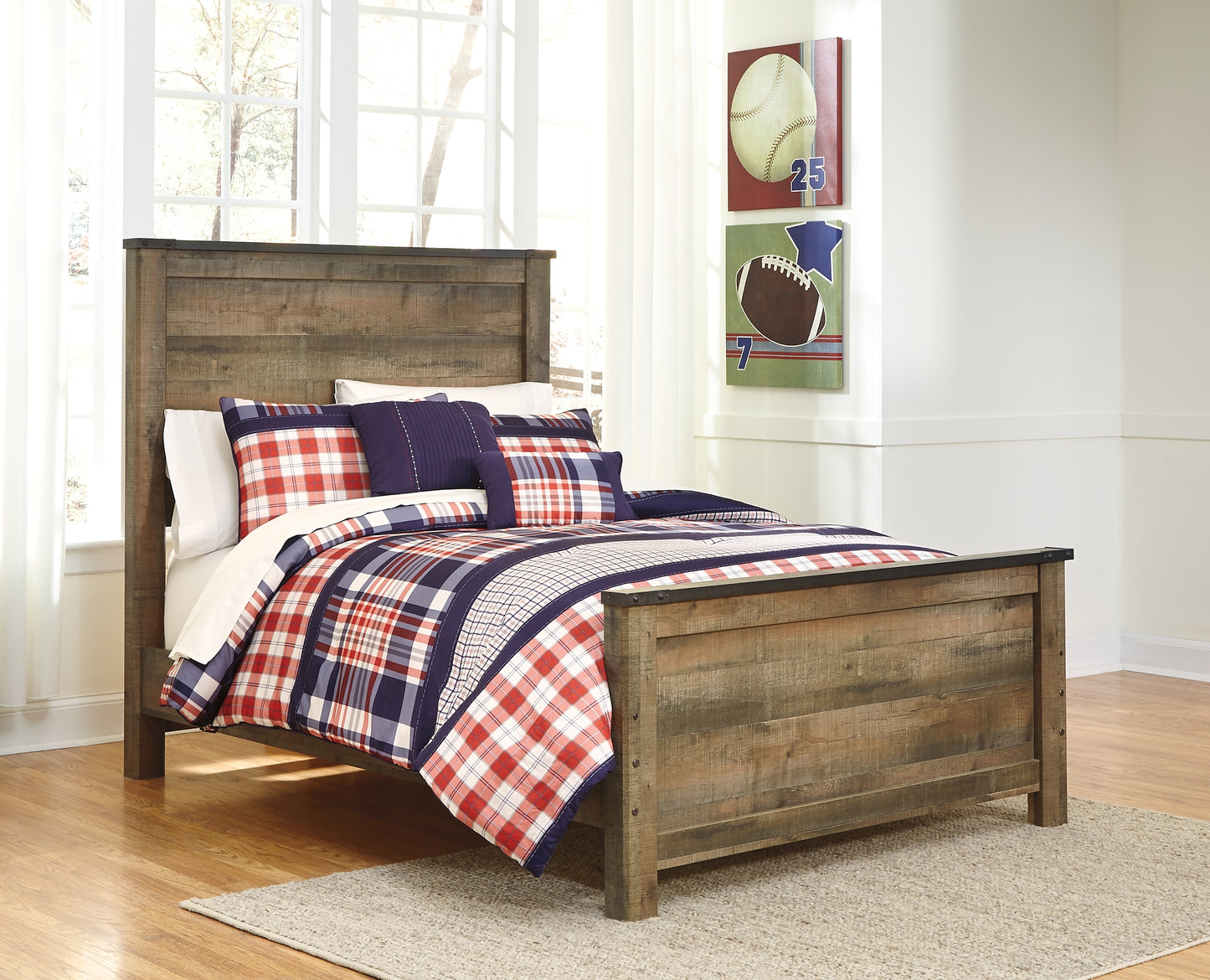 Cama con paneles Trinell
