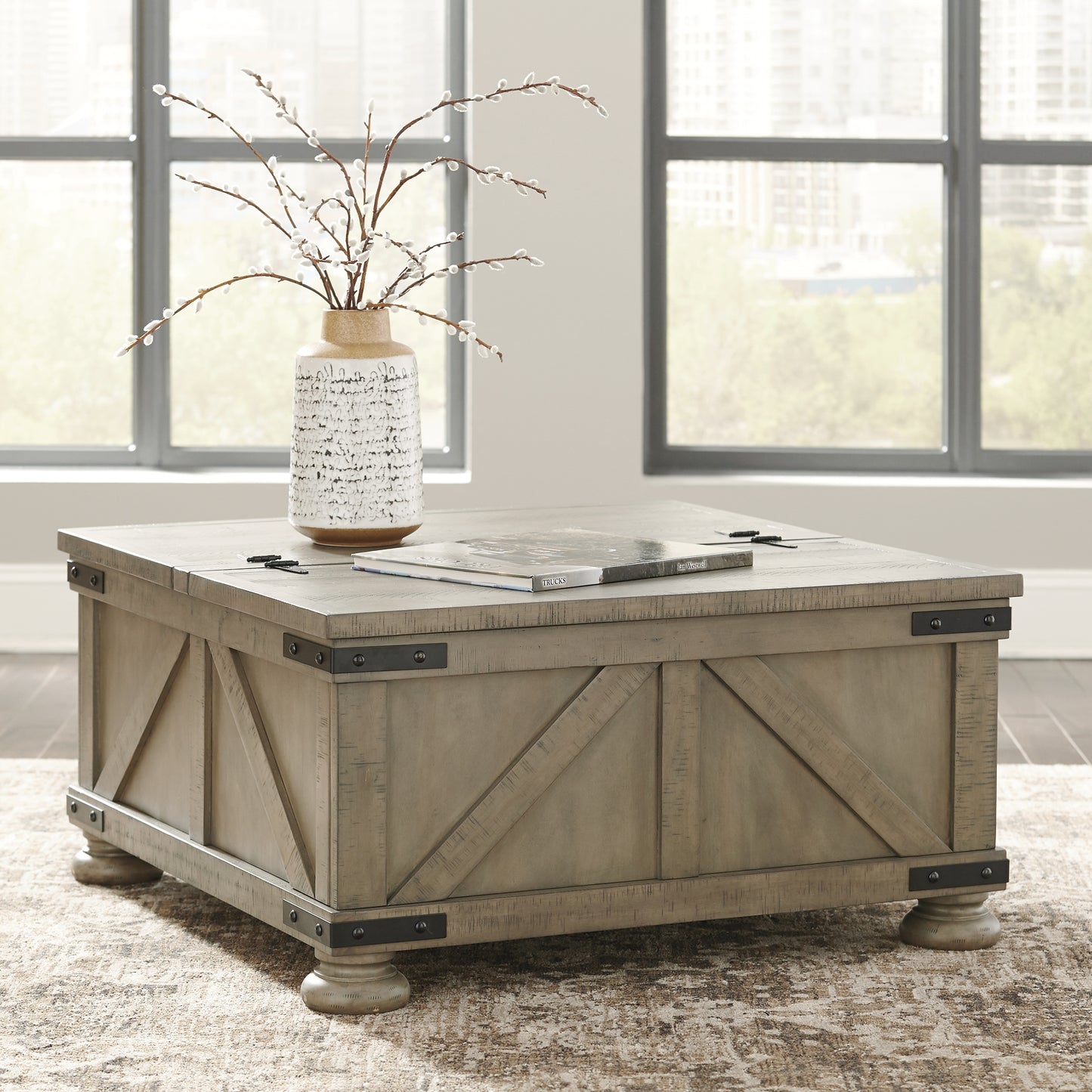 Mesa de cóctel Aldwin con almacenamiento