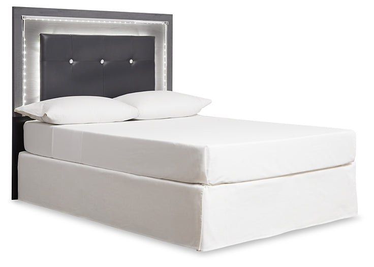 Lodanna Upholstered Panel Headboard With Mirrored Dresser And Chest