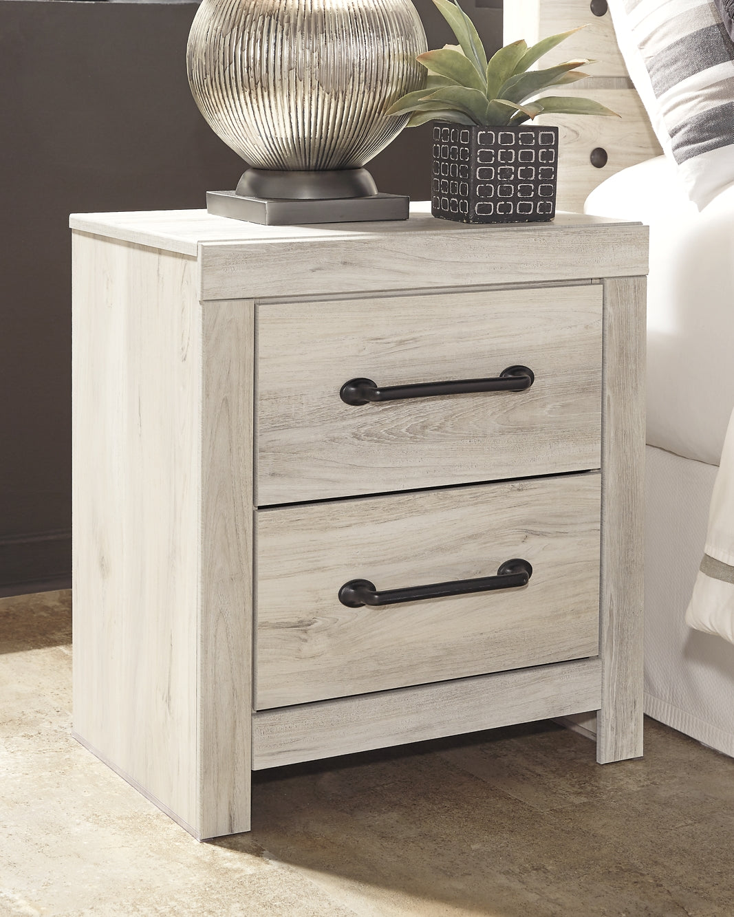 Cambeck Panel Bed With Mirrored Dresser, Chest And Nightstand