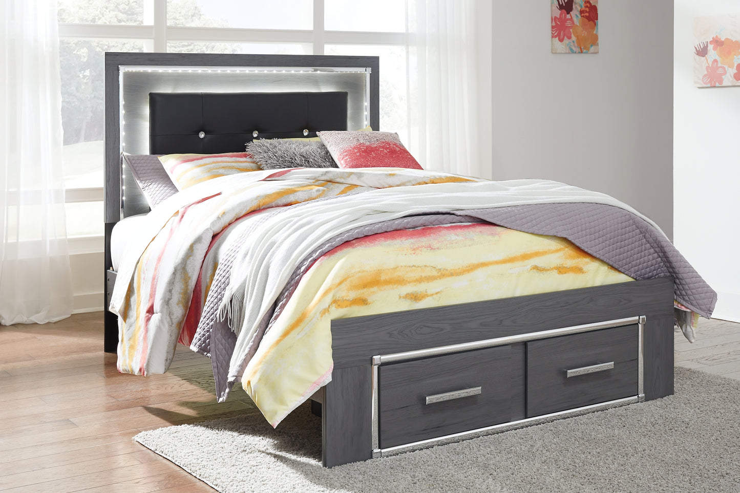 Lodanna Panel Bed With 2 Storage Drawers With Mirrored Dresser And 2 Nightstands