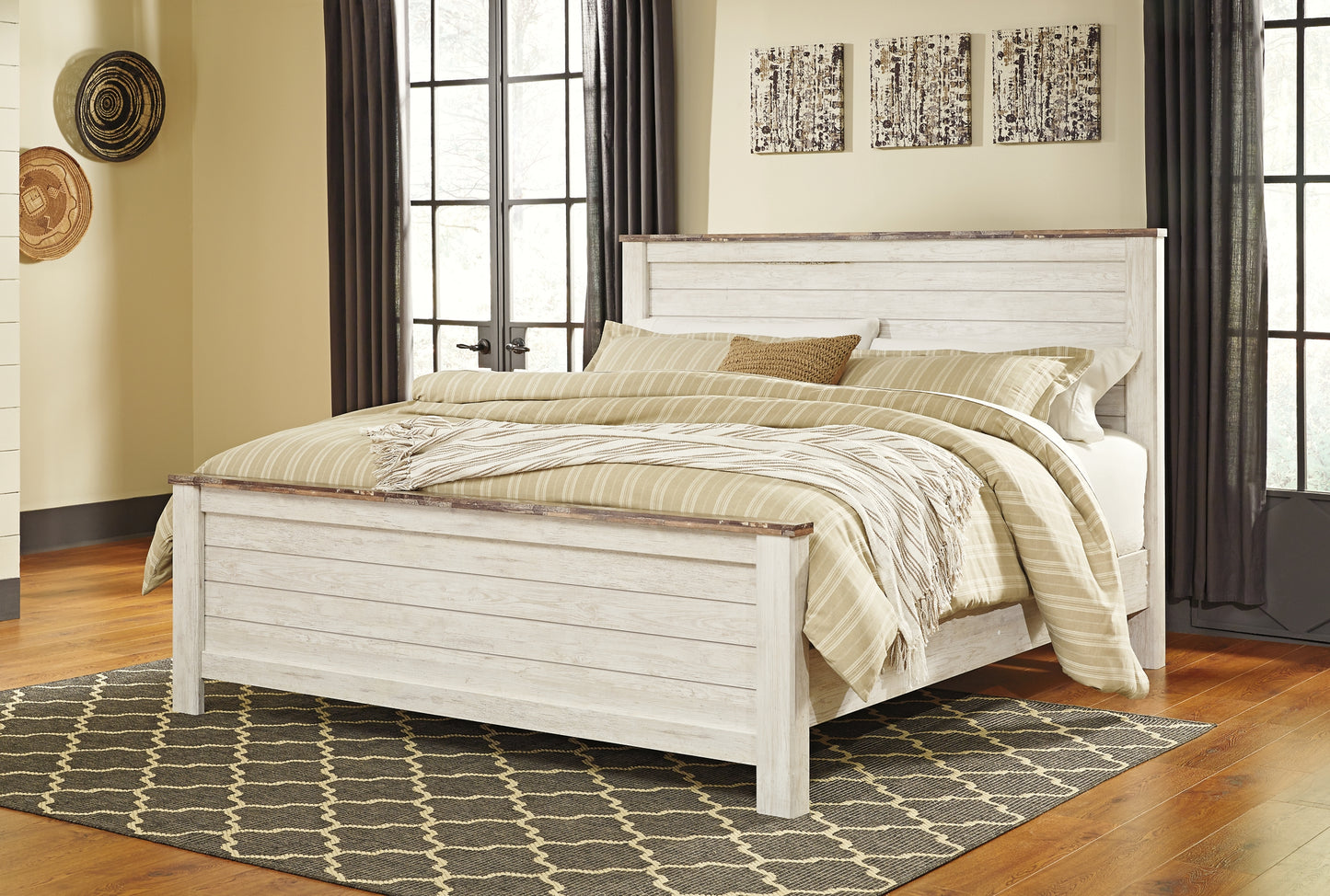 Willowton Panel Bed With Mirrored Dresser And Chest