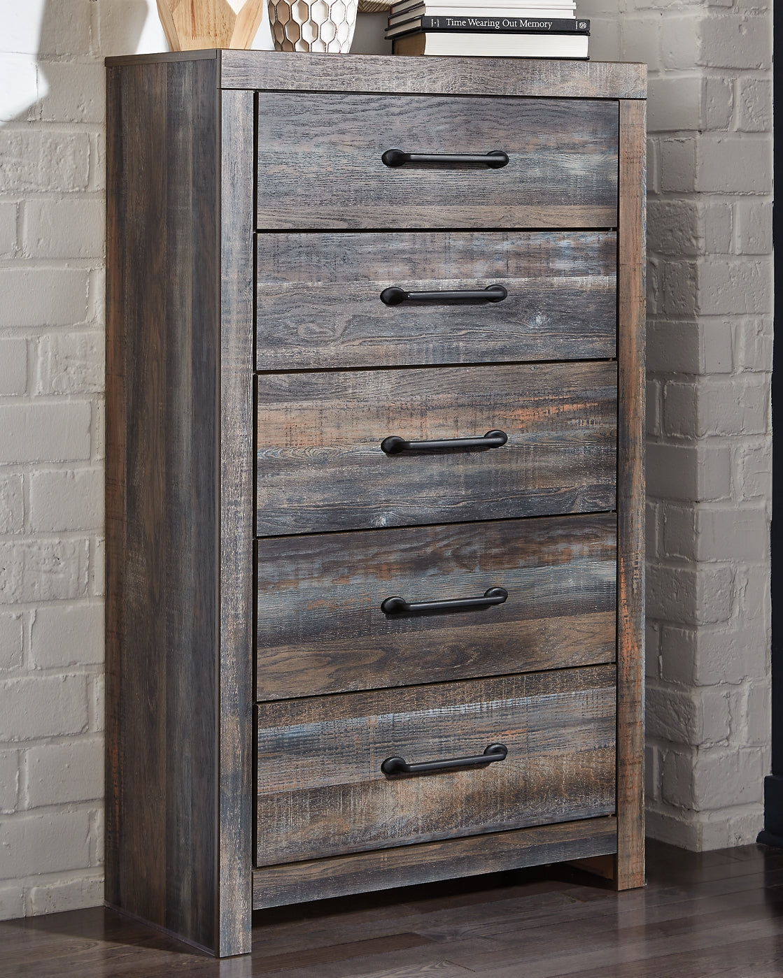 Drystan Panel Headboard With Mirrored Dresser, Chest And Nightstand