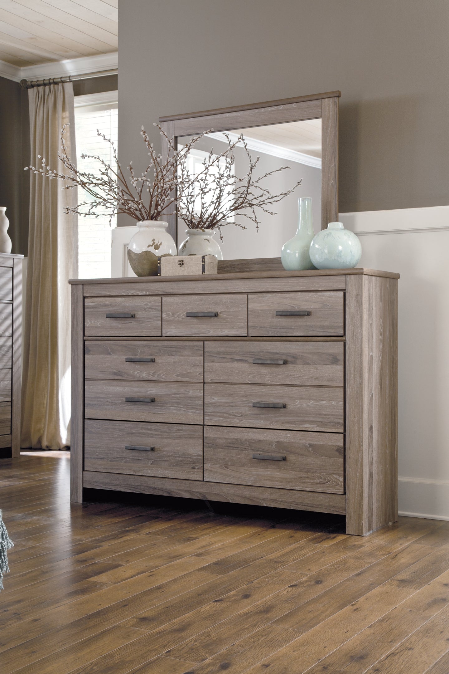 Zelen Panel Headboard With Mirrored Dresser, Chest And 2 Nightstands