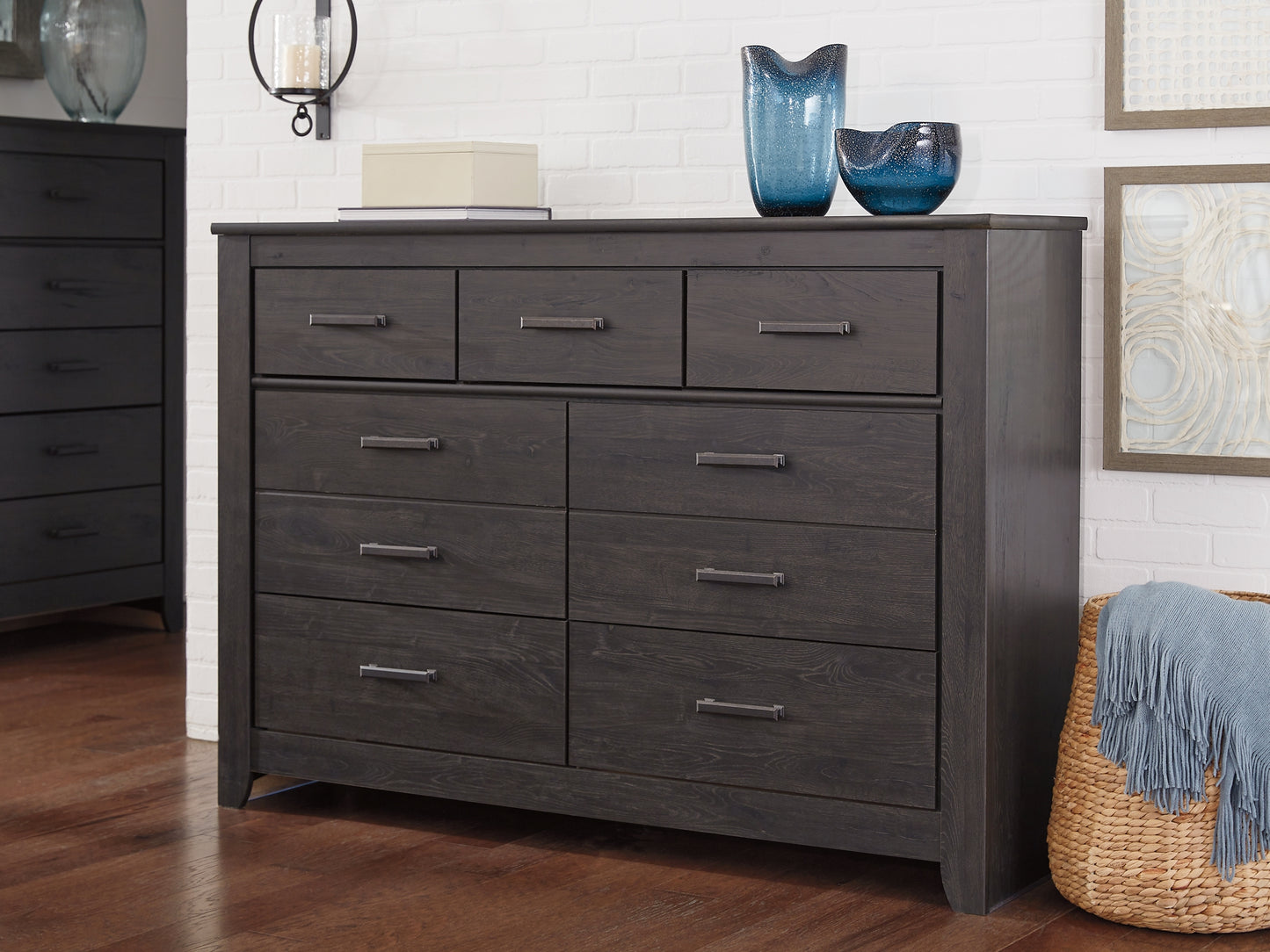 Brinxton Panel Headboard With Mirrored Dresser And Chest