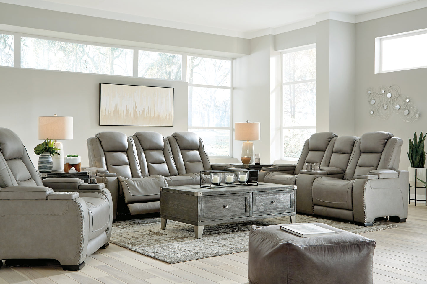 Sofá, loveseat y sillón reclinable The Man-Den