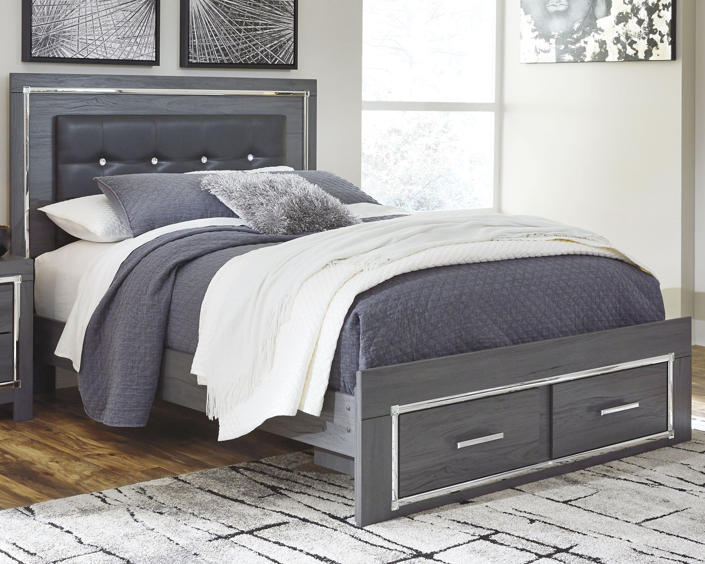 Cama Lodanna con dos cajones, cómoda con espejo y mesita de noche