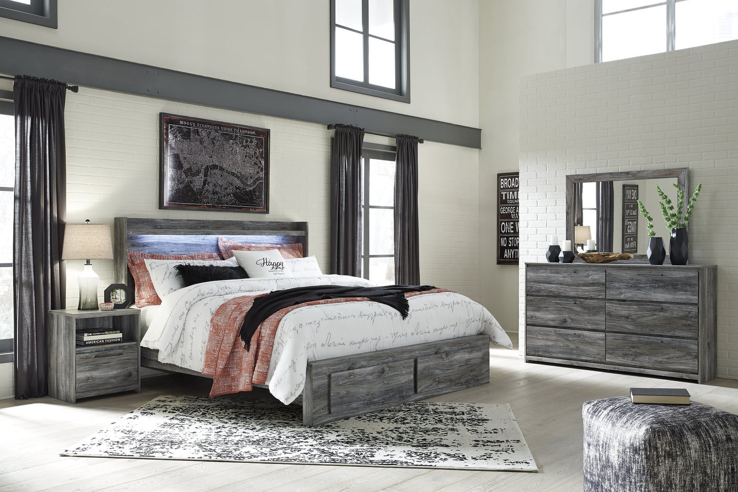 Cama Baystorm con dos cajones, cómoda con espejo y mesita de noche