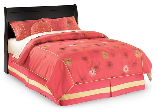 Huey Vineyard Sleigh Headboard With Mirrored Dresser, Chest And 2 Nightstands