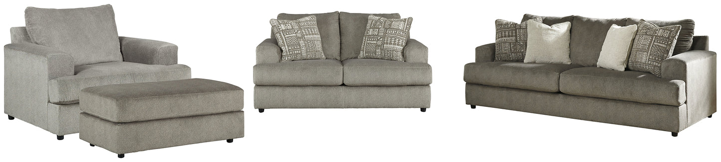 Sofá, loveseat, silla y otomana Soletren