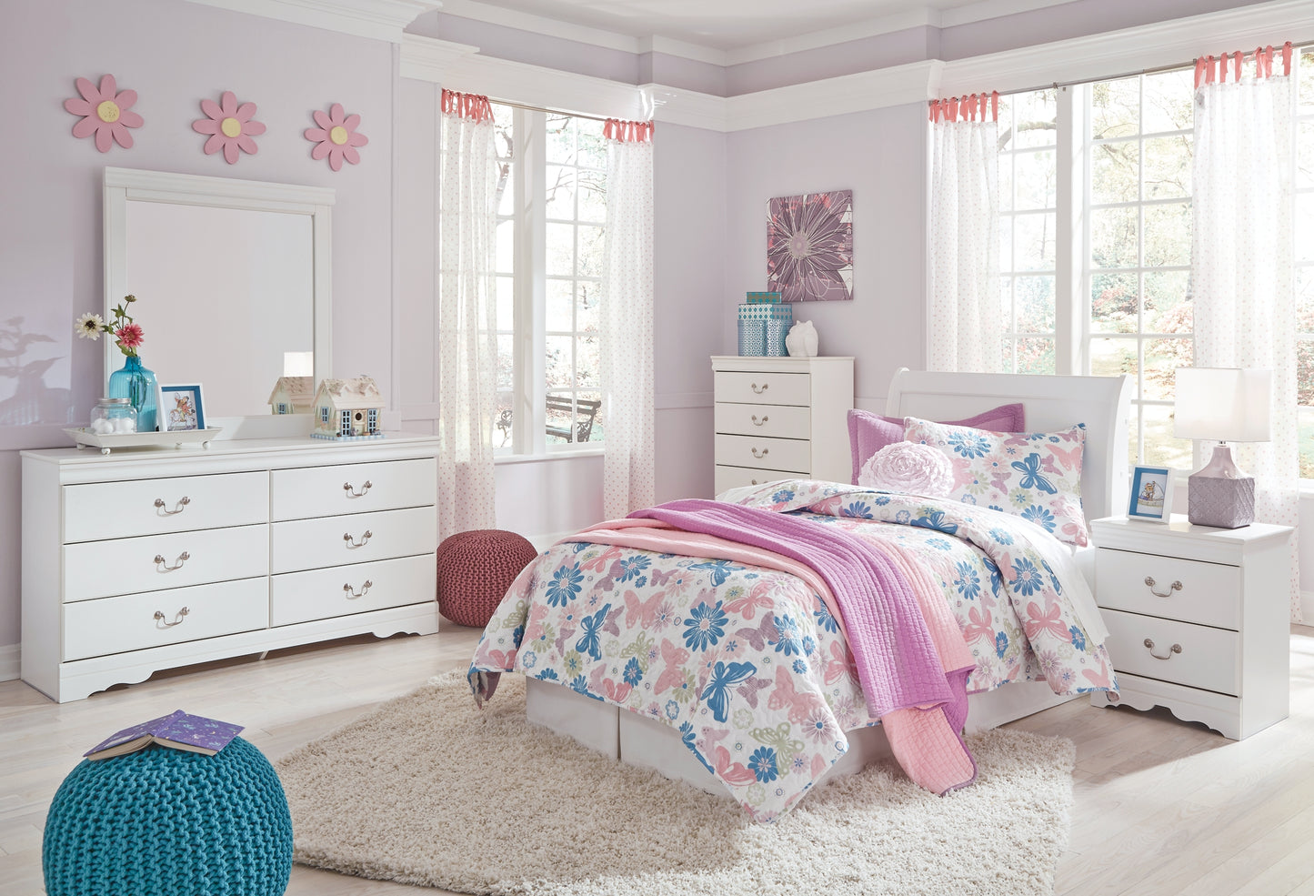 Anarasia Sleigh Headboard With Mirrored Dresser And 2 Nightstands