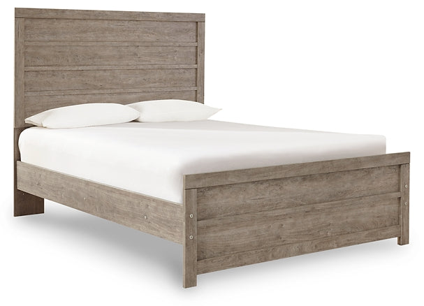Culverbach Panel Bed With Mirrored Dresser And Chest