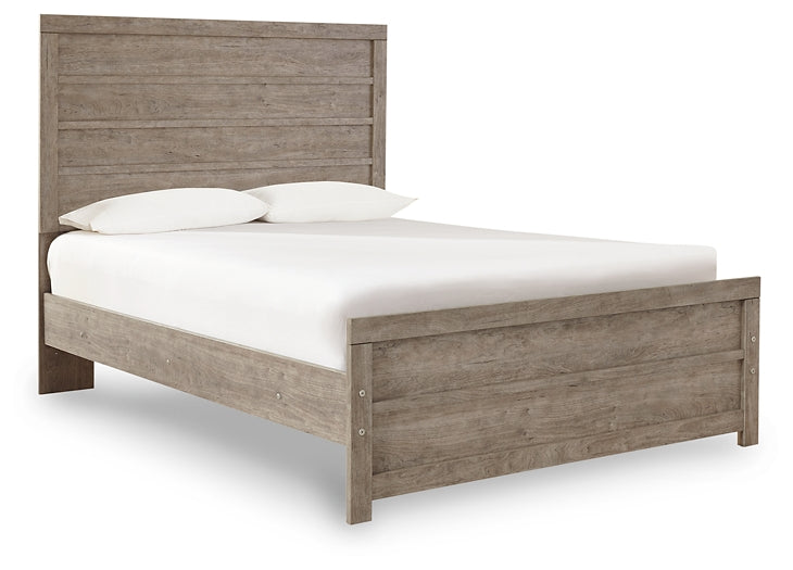 Culverbach Panel Bed With Mirrored Dresser And 2 Nightstands