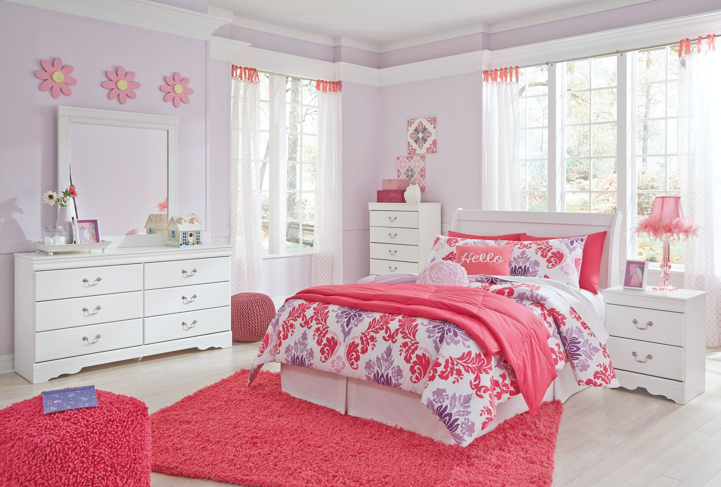 Anarasia Sleigh Headboard With Mirrored Dresser