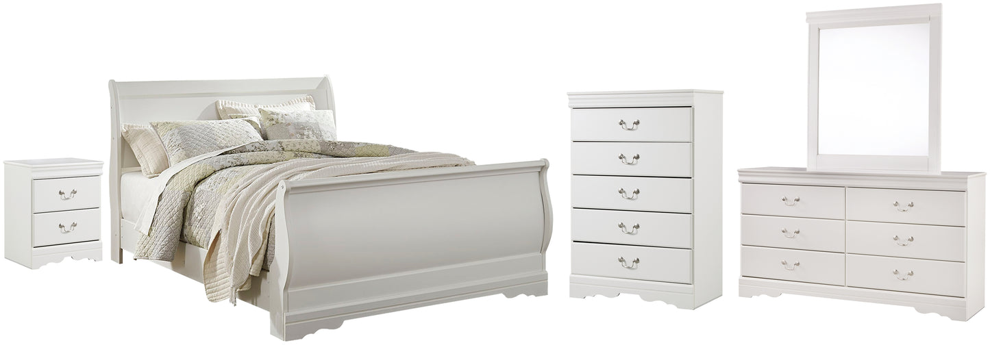 Cama tipo trineo Anarasia con tocador con espejo, cómoda y mesita de noche