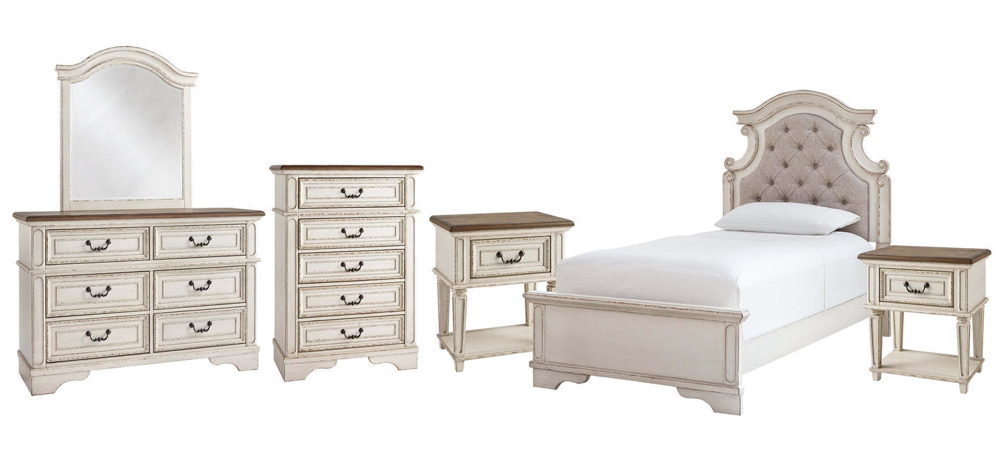 Realyn Panel Bed With Mirrored Dresser, Chest And 2 Nightstands