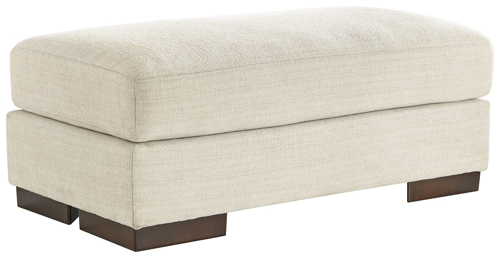Sofá, loveseat, silla y otomana Maggie