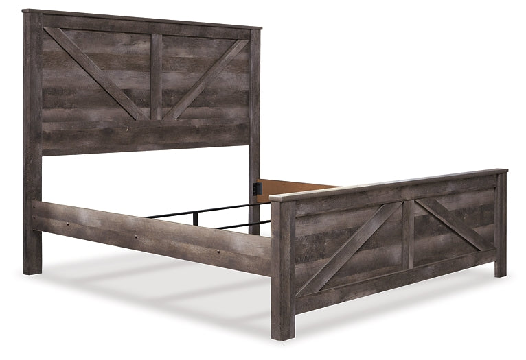 Cama Wynnlow Crossbuck con paneles, cómoda con espejo, arcón y mesita de noche