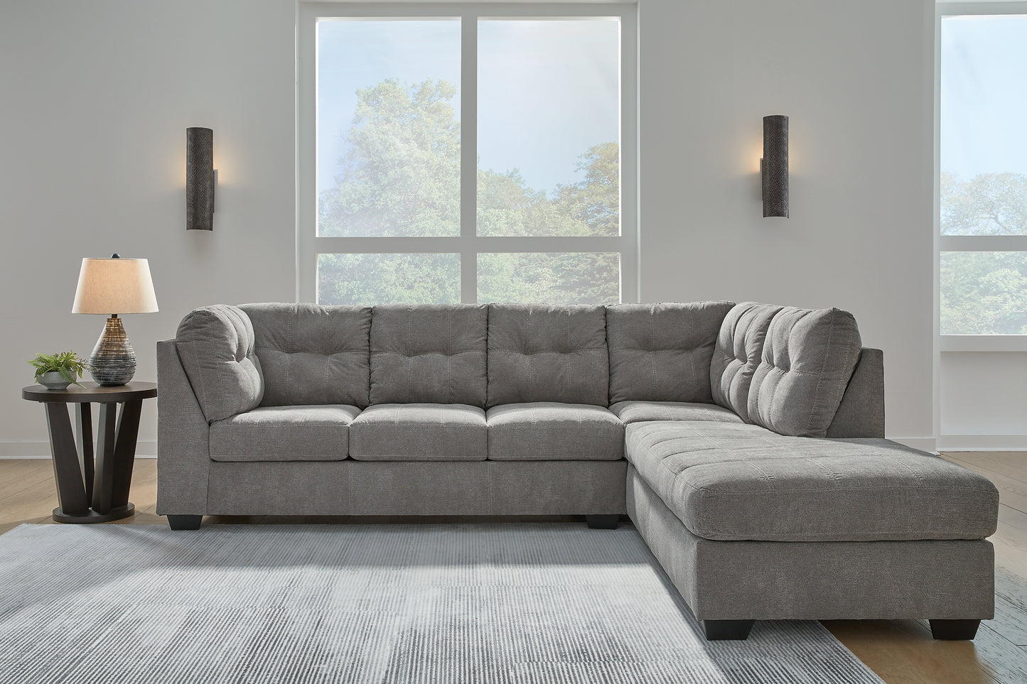 Seccional Marleton de 2 piezas con chaise longue
