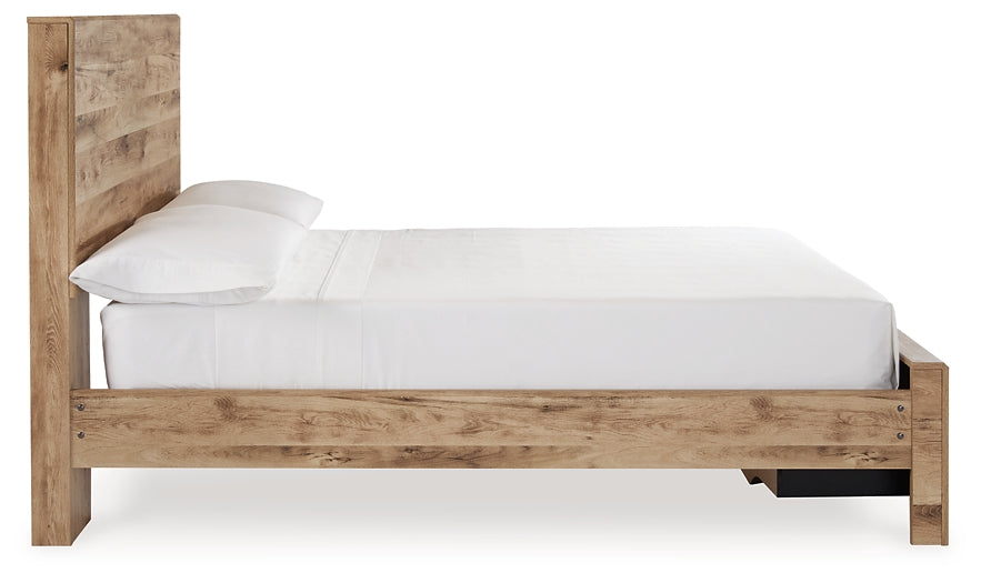 Hyanna Panel Storage Bed With Mirrored Dresser