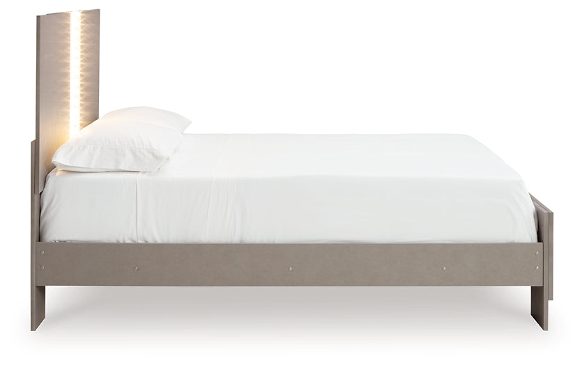 Surancha Panel Bed With Mirrored Dresser