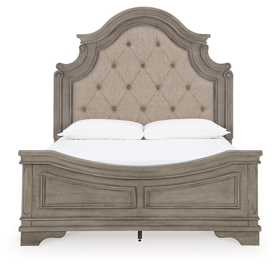 Cama con paneles Lodenbay y tocador con espejo