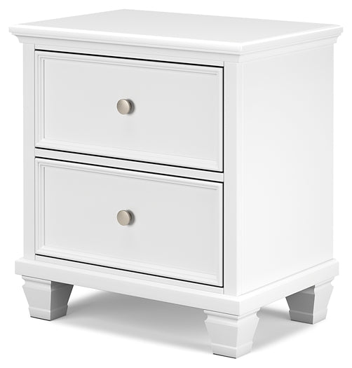 Fortman Panel Bed With Mirrored Dresser, Chest And 2 Nightstands