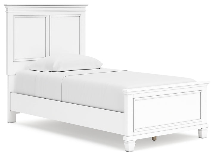 Fortman Panel Bed With Mirrored Dresser, Chest And 2 Nightstands