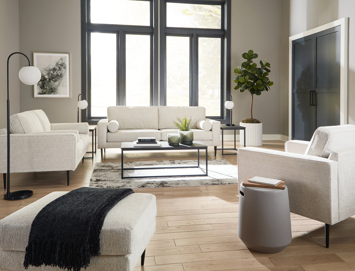 Sofá, loveseat, silla y otomana Hazela