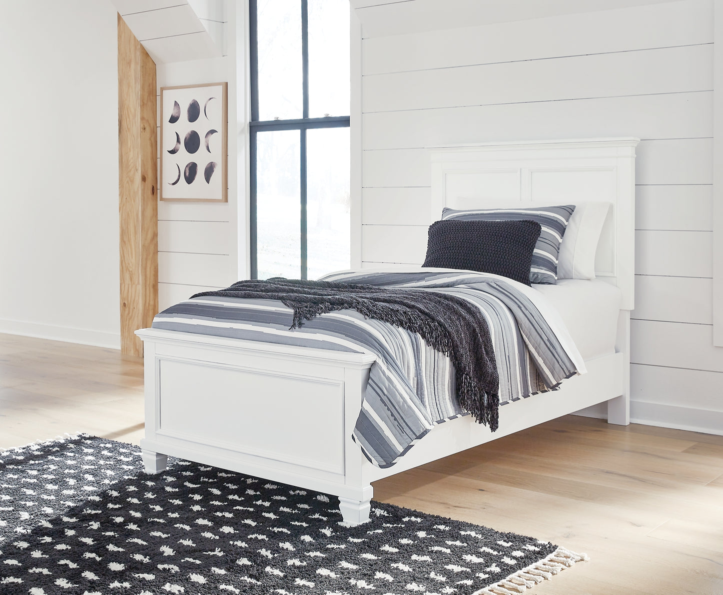 Fortman Panel Bed With Mirrored Dresser And Chest