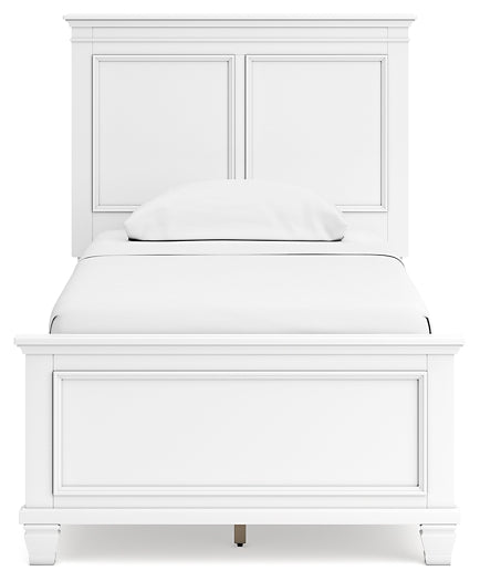 Fortman Panel Bed With Mirrored Dresser And Chest