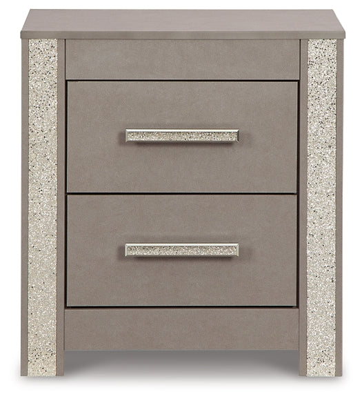 Surancha Panel Bed With Mirrored Dresser, Chest And Nightstand