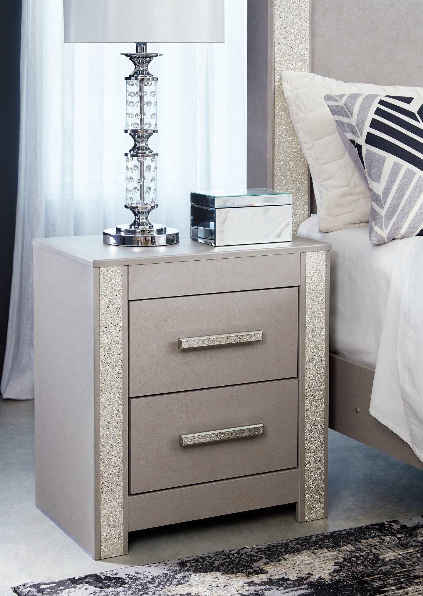 Surancha Panel Bed With Mirrored Dresser, Chest And Nightstand