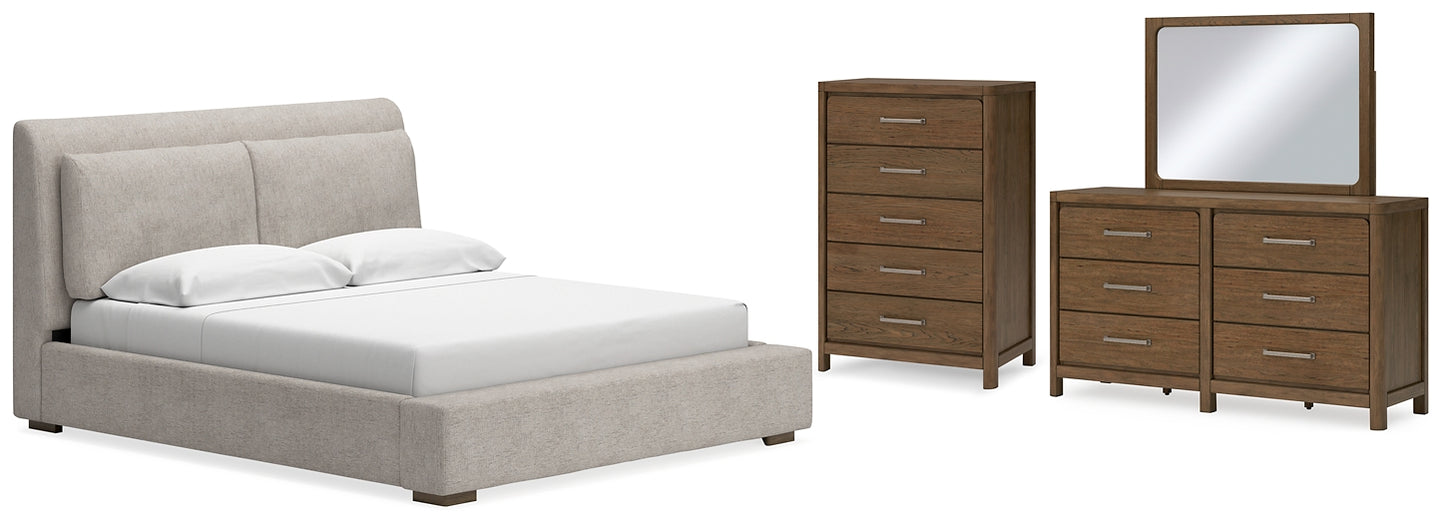 Cama tapizada Cabalynn California con cómoda y espejo