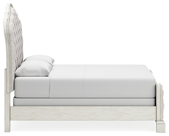 Cama tapizada Arlendyne con cómoda y espejo