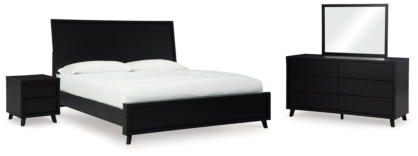 Cama con paneles Danziar, cómoda con espejo y mesita de noche