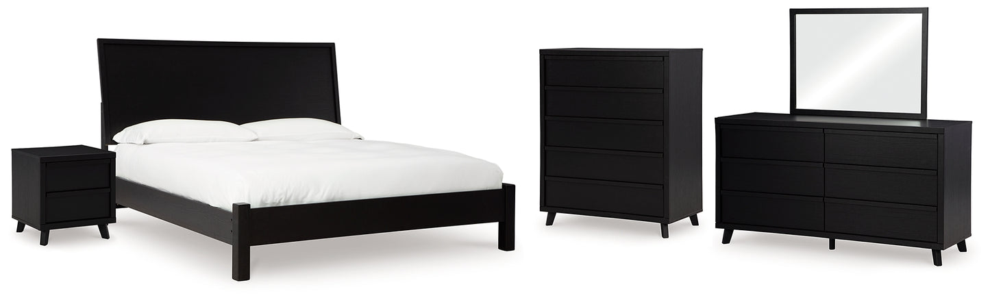 Cama con paneles Danziar, cómoda con espejo y mesita de noche