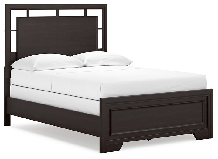 Covetown Panel Bed With Mirrored Dresser