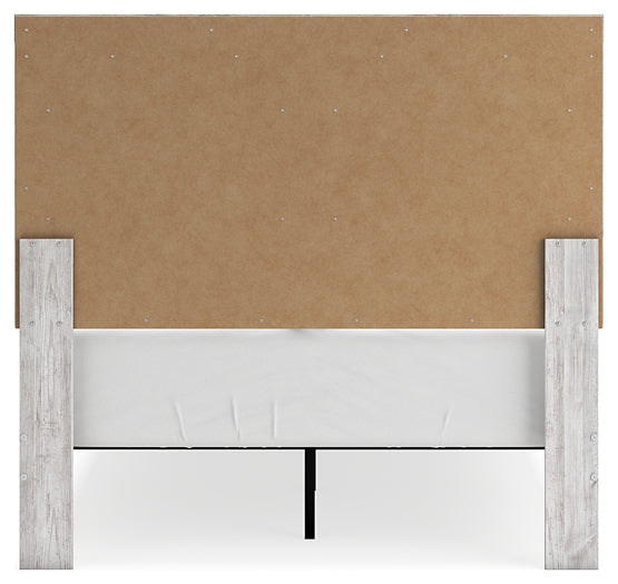 Cayboni Panel Bed With Mirrored Dresser