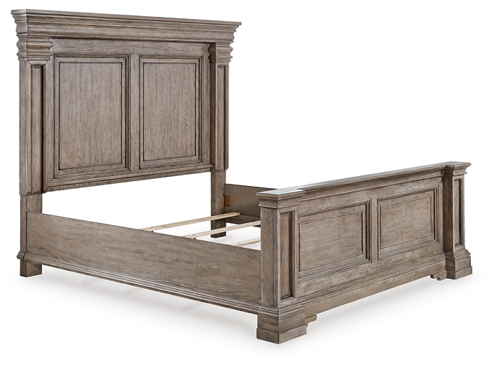 Cama California con paneles Blairhurst, tocador con espejo y mesita de noche