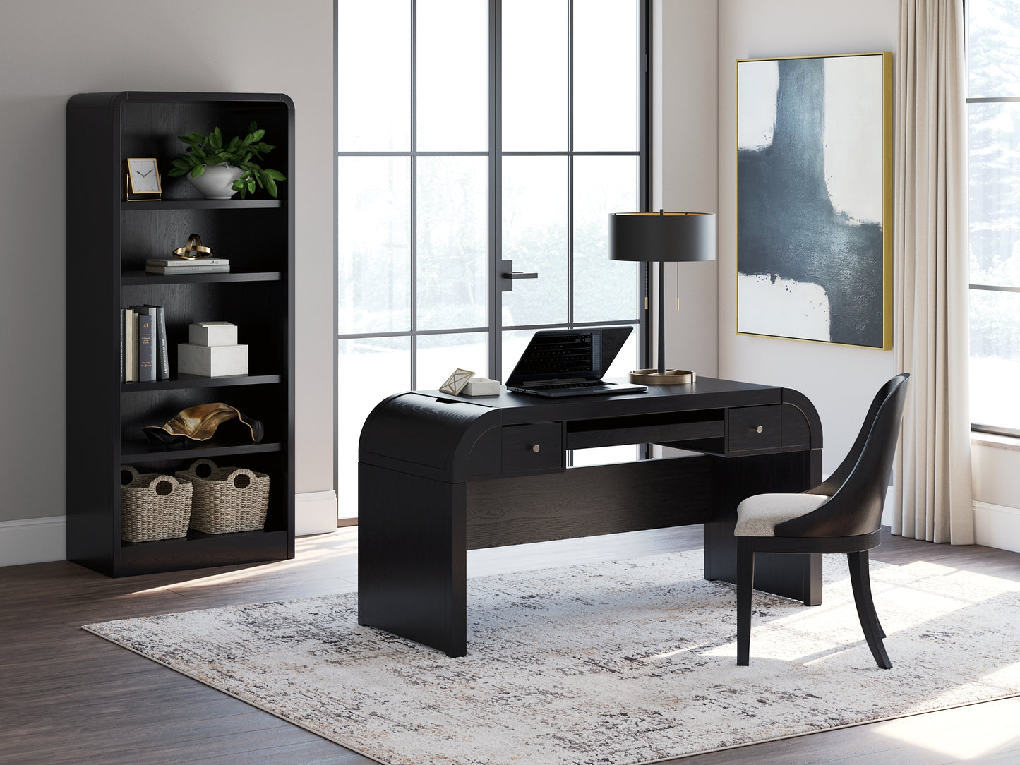 Escritorio de oficina en casa Rowanbeck con silla y almacenamiento