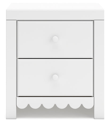 Mollviney Panel Bed With Mirrored Dresser And Nightstand