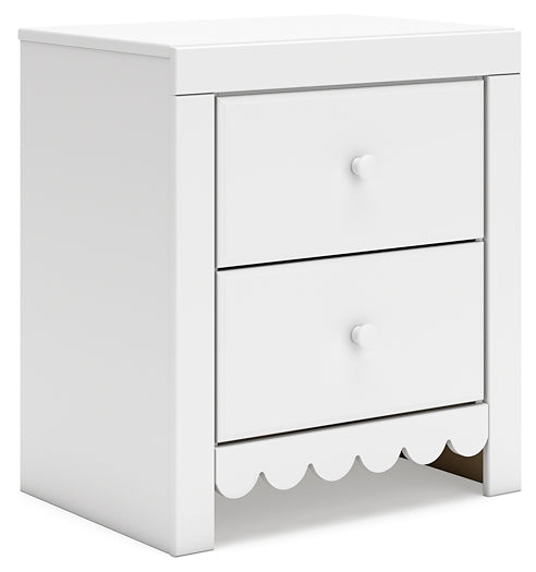 Mollviney Panel Bed With Mirrored Dresser And Nightstand