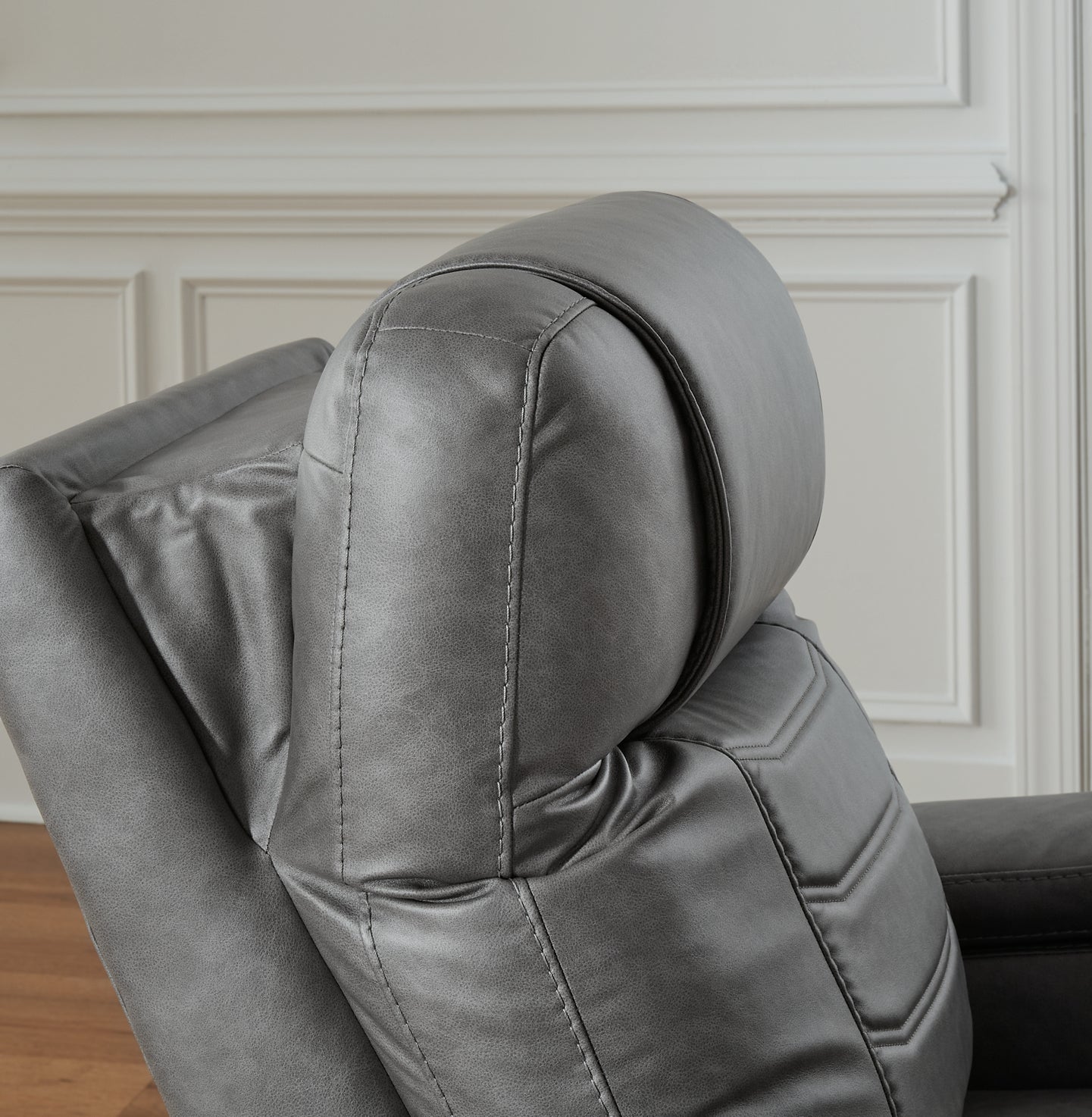Sillón reclinable eléctrico Schooner Rocks con reposacabezas ajustable