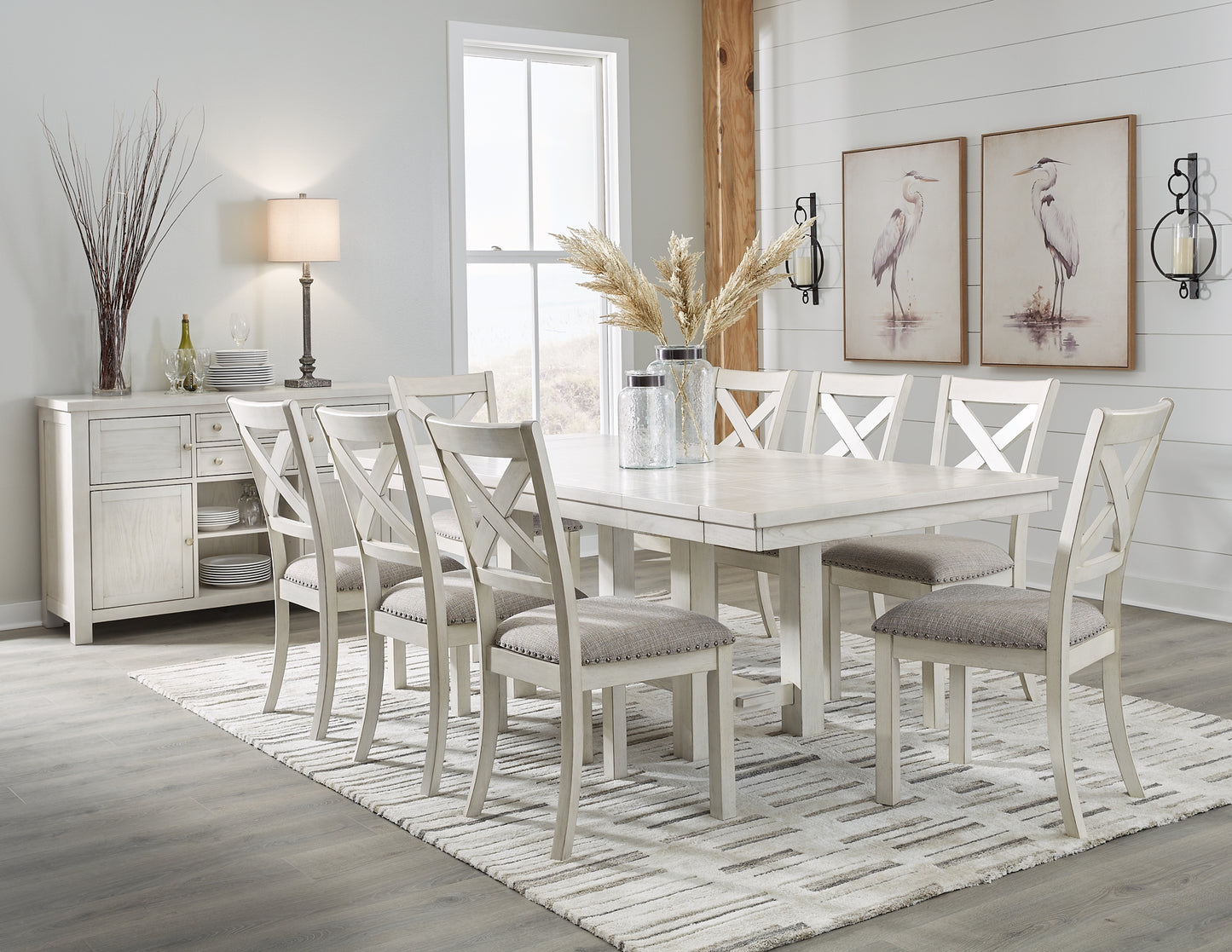 Mesa de comedor Robbinsdale y 8 sillas con almacenamiento