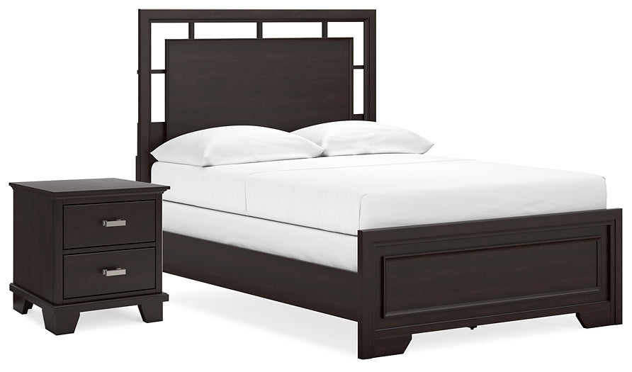 Covetown Panel Bed With Nightstand