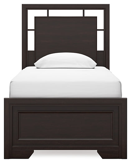 Covetown Panel Bed With Nightstand