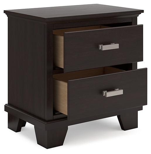 Covetown Panel Bed With Nightstand