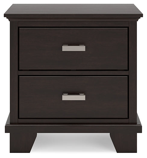 Covetown Panel Bed With Nightstand
