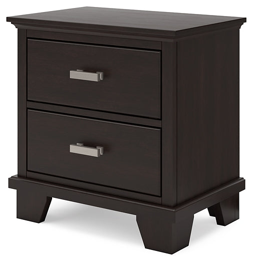 Covetown Panel Bed With Nightstand